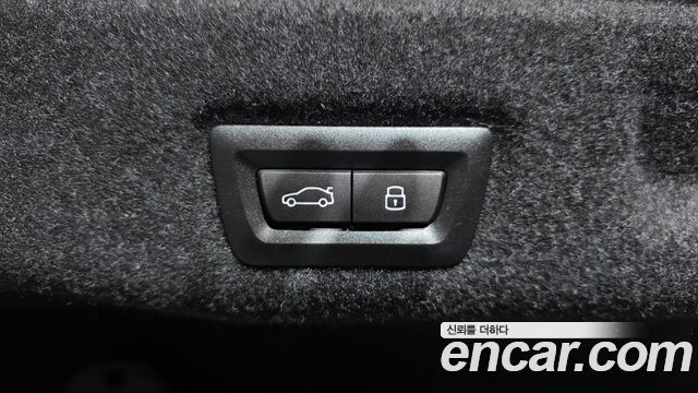 BMW 5-Series 2024 — photo 32