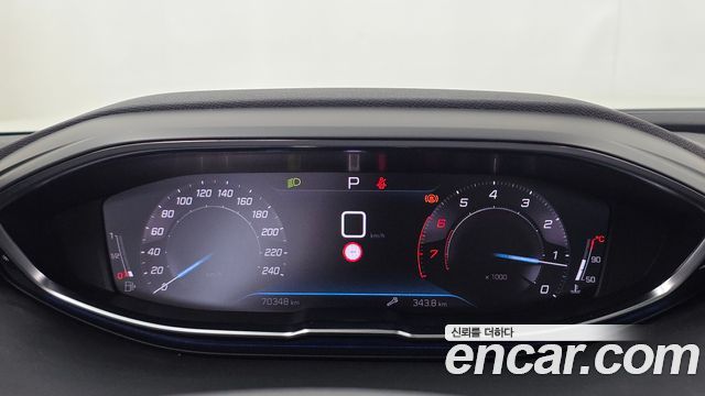 Peugeot 3008 2022 — photo 11