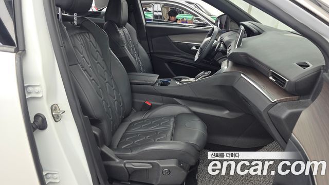 Peugeot 3008 2022 — photo 17