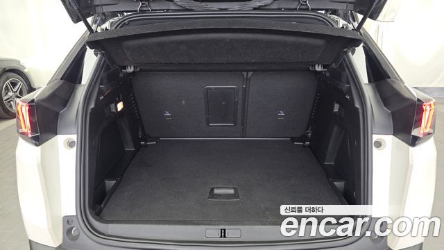 Peugeot 3008 2022 — photo 26