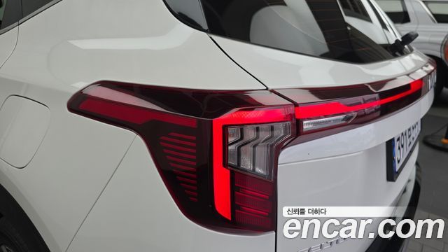 Kia Seltos 2023 — photo 9
