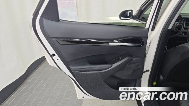 Kia Seltos 2023 — photo 15