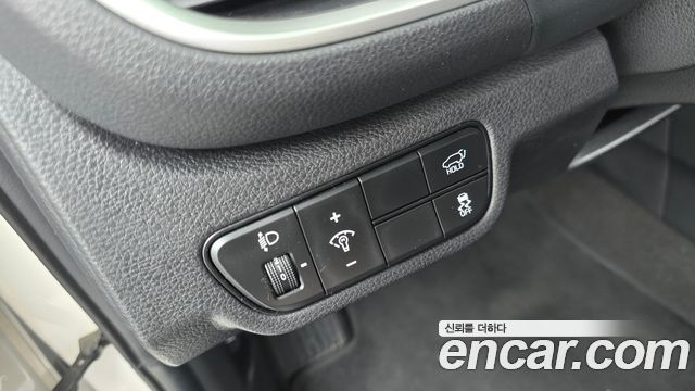 Kia Seltos 2023 — photo 27