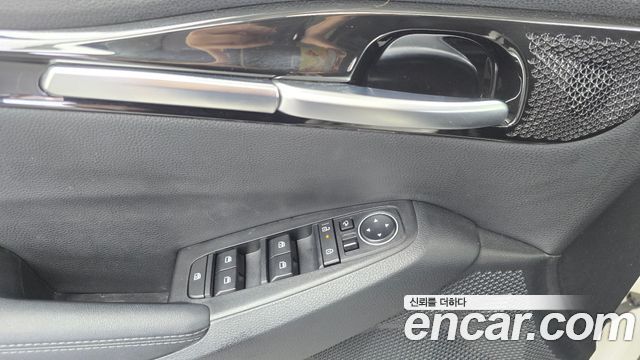 Kia Seltos 2023 — photo 30
