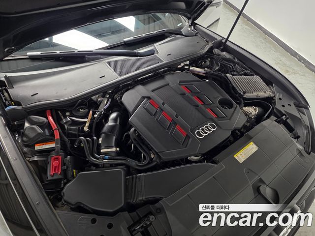 Audi S6 2021 — photo 9