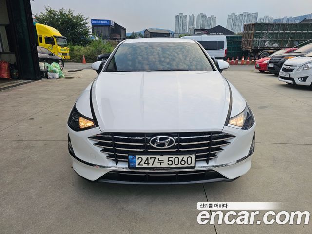 Hyundai Sonata 2022 — photo 2