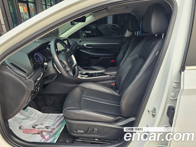 Hyundai Sonata 2022 — photo 7