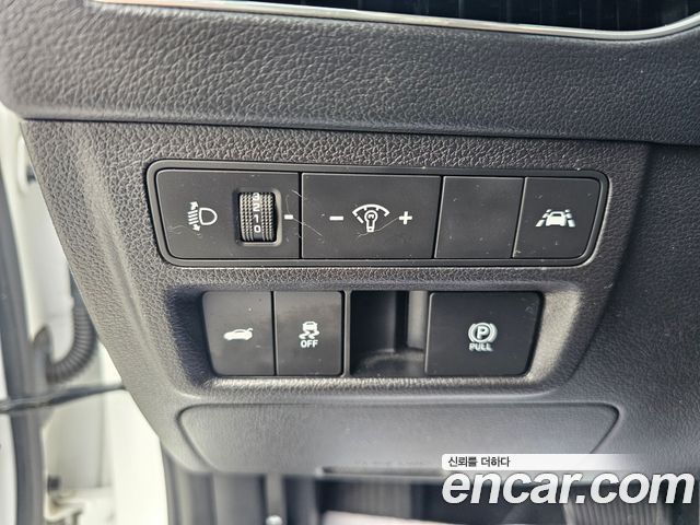 Hyundai Sonata 2022 — photo 11