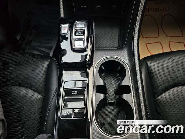 Hyundai Sonata 2022 — photo 15
