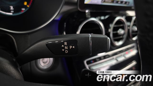 Mercedes-Benz GLC-Class 2020 — photo 12