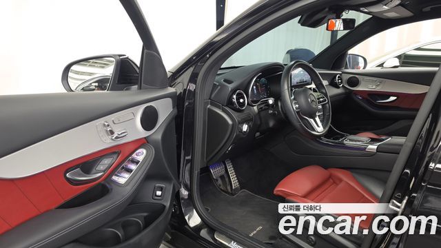 Mercedes-Benz GLC-Class 2020 — photo 13