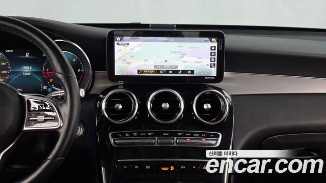 Mercedes-Benz GLC-Class 2020 — photo 20