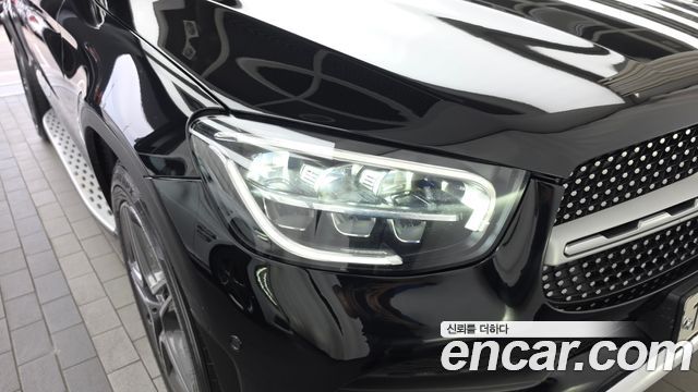 Mercedes-Benz GLC-Class 2020 — photo 8