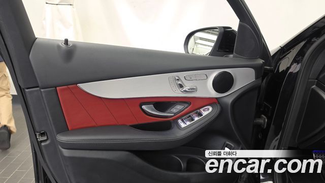 Mercedes-Benz GLC-Class 2020 — photo 14