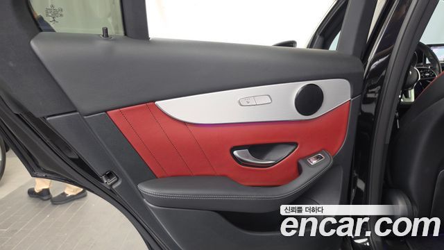 Mercedes-Benz GLC-Class 2020 — photo 15