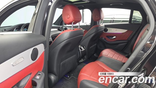 Mercedes-Benz GLC-Class 2020 — photo 16