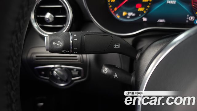 Mercedes-Benz GLC-Class 2020 — photo 27
