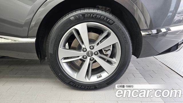 Genesis GV80 2020 — photo 7