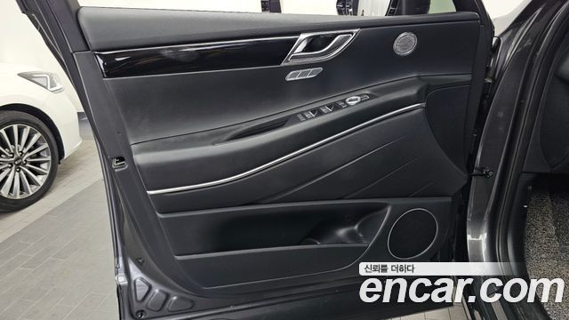 Genesis GV80 2020 — photo 14