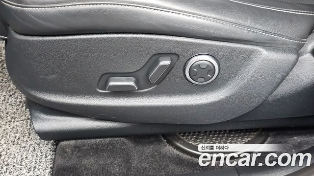 Genesis GV80 2020 — photo 16