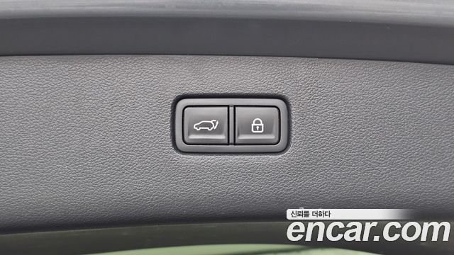 Genesis GV80 2020 — photo 27
