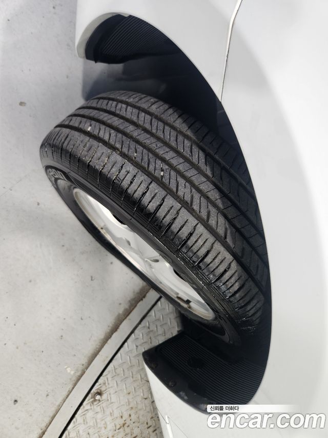 Hyundai Accent 2011 — photo 20