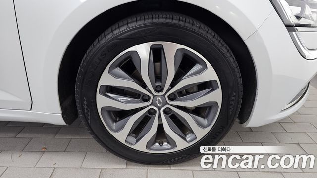 Renault Korea SM6 2016 — photo 7
