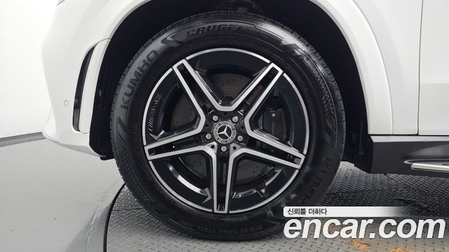 Mercedes-Benz GLE-Class 2019 — photo 5