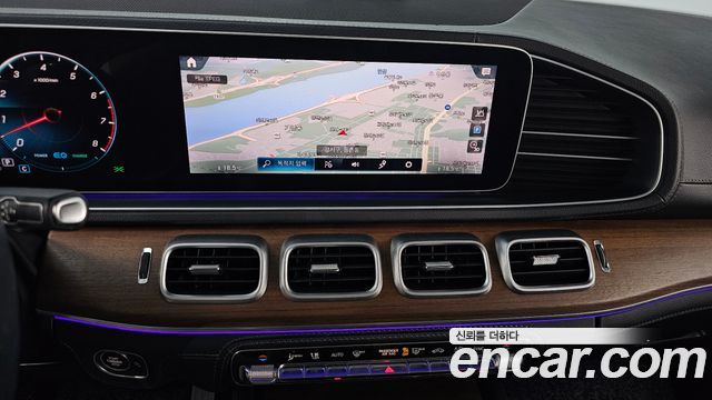 Mercedes-Benz GLE-Class 2019 — photo 20
