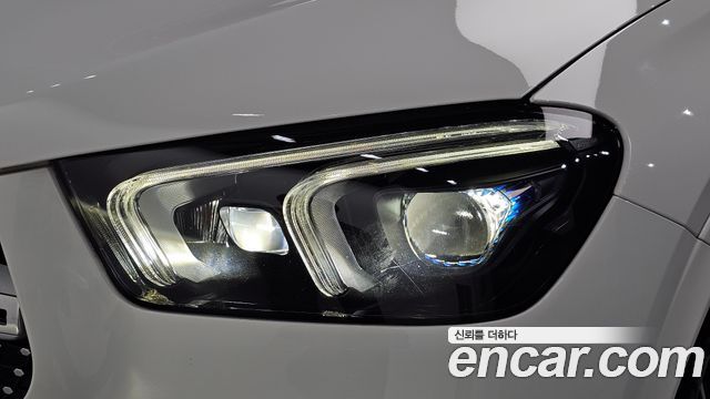 Mercedes-Benz GLE-Class 2019 — photo 8