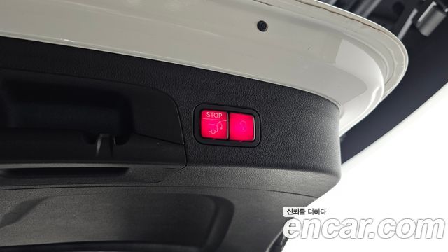 Mercedes-Benz GLE-Class 2019 — photo 27