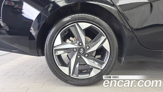Hyundai AVANTE 2021 — photo 5