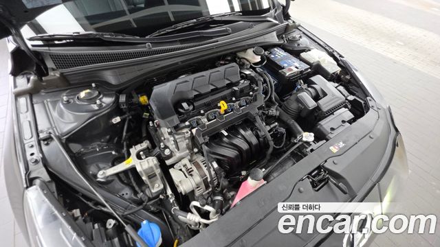 Hyundai AVANTE 2021 — photo 6