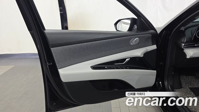 Hyundai AVANTE 2021 — photo 14
