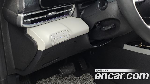 Hyundai AVANTE 2021 — photo 29
