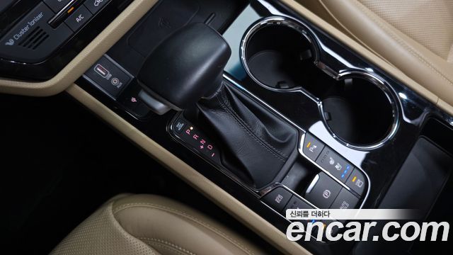 Kia Canival 2019 — photo 12