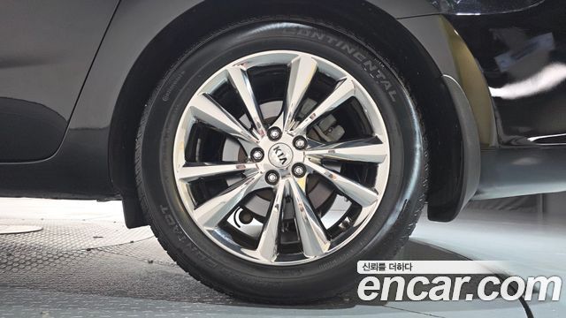 Kia Canival 2019 — photo 7