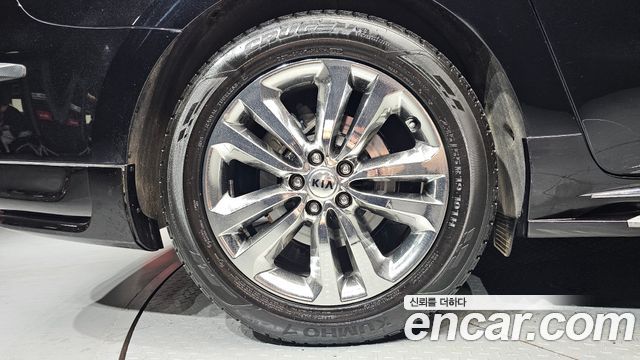 Kia Canival 2017 — photo 5