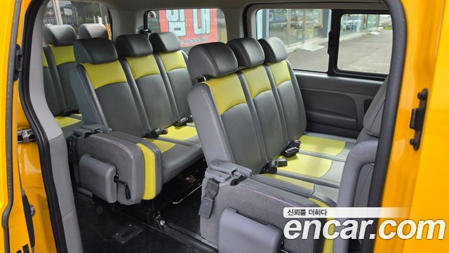 Hyundai Starex 2016 — photo 12