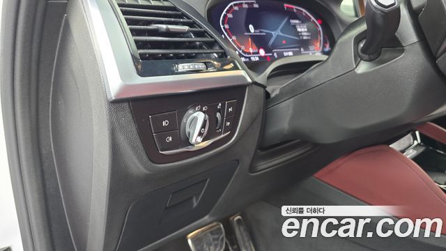 BMW X4 2020 — photo 26