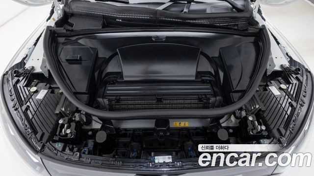 Mercedes-Benz EQE 2026 — photo 6