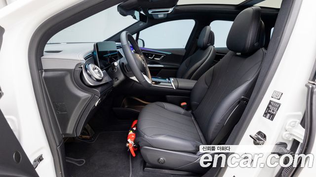 Mercedes-Benz EQE 2026 — photo 10