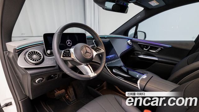 Mercedes-Benz EQE 2026 — photo 16