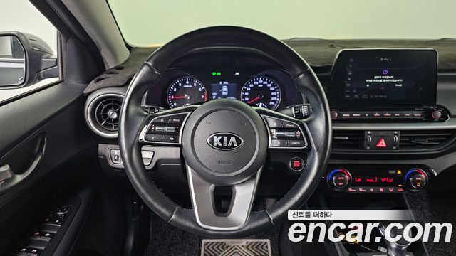 Kia K3 2019 — photo 18