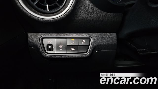 Kia K3 2019 — photo 22