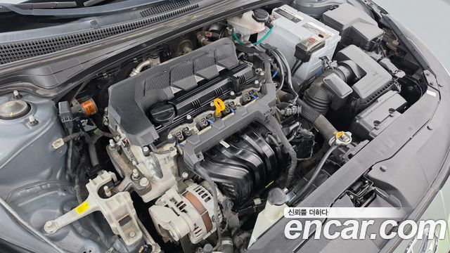 Hyundai AVANTE 2021 — photo 6