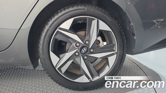 Hyundai AVANTE 2021 — photo 7