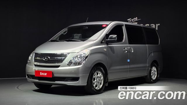 Hyundai Starex 2015 — photo 1