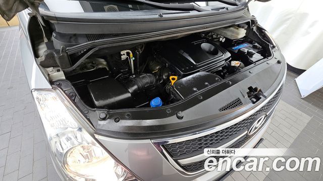 Hyundai Starex 2015 — photo 6