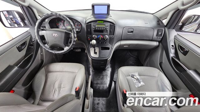 Hyundai Starex 2015 — photo 7